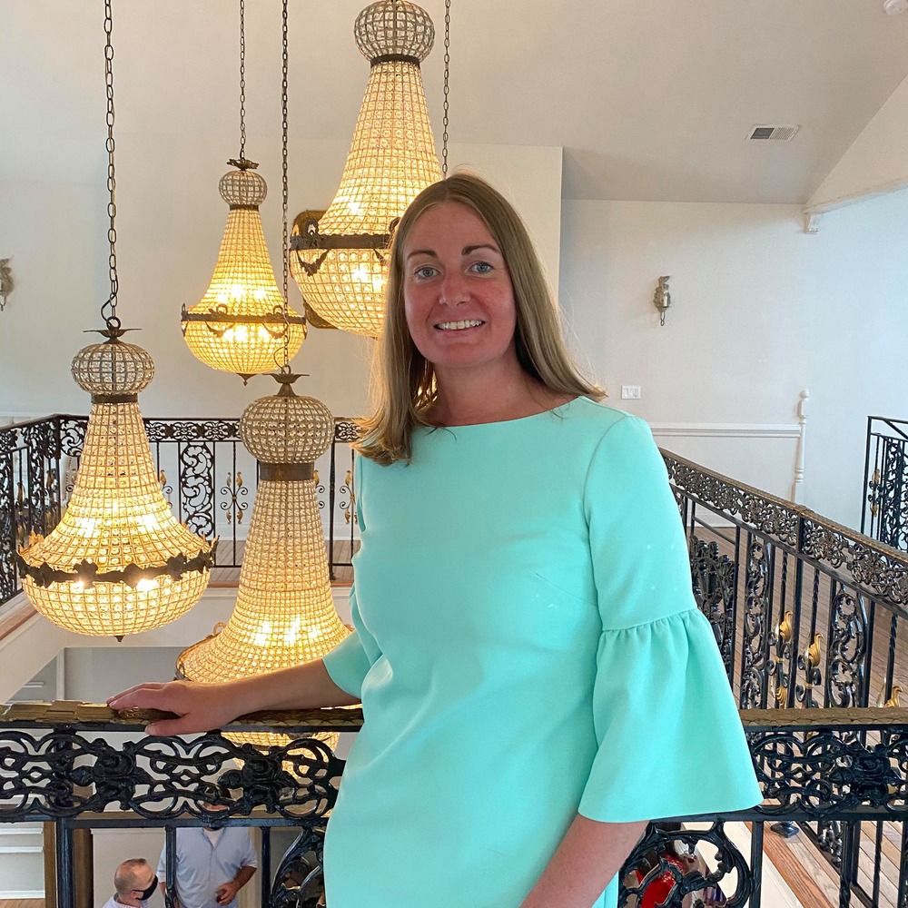 Meet your Posher, Abigail